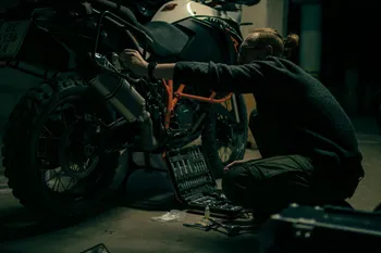Mantenimiento Básico de tu Moto 125cc: Ahorra Dinero y Evita el Taller